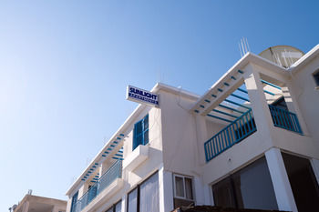 Sunlight Apartments Klorakas Exterior foto